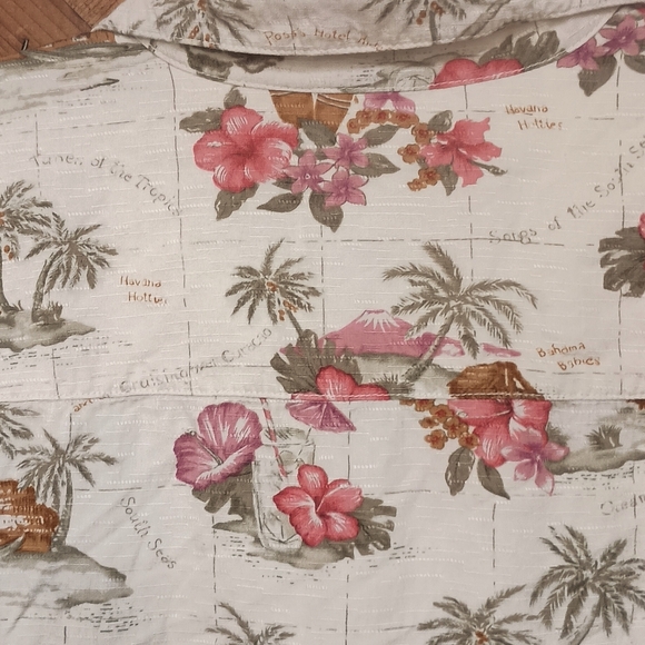 Caribbean Joe Rayon Cream & Pink Tropical Floral Print Shirt, Size Petite Large - Picture 6 of 6